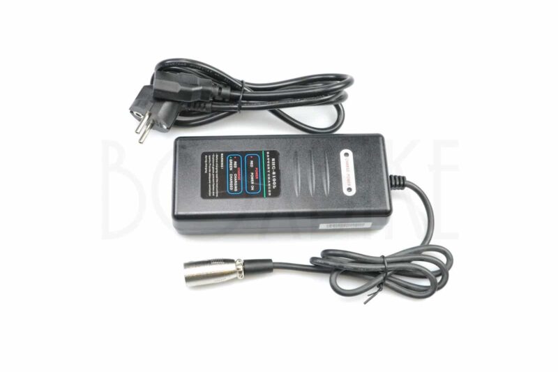 '+24V ST lader - XLR 3-pin - 2A