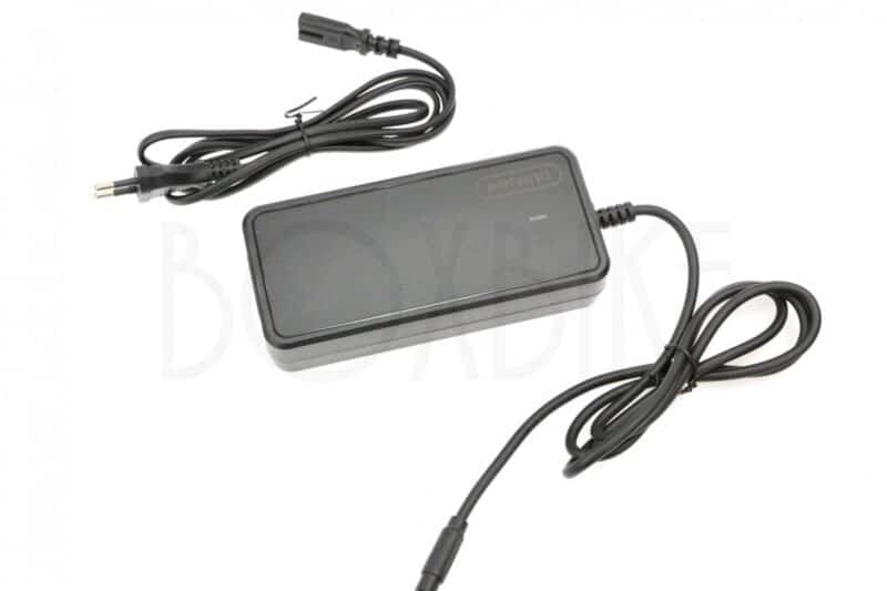 Lader 36V / 2A / 3-stift Bafang / 100%