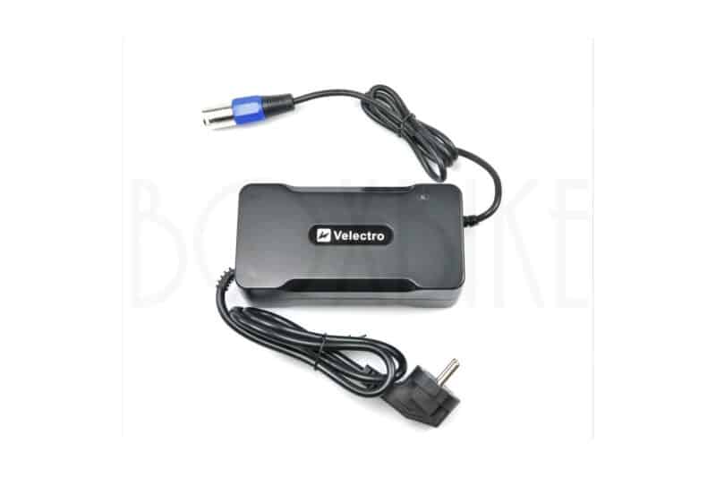 Lader 48V / 4A / XLR3 / 85%